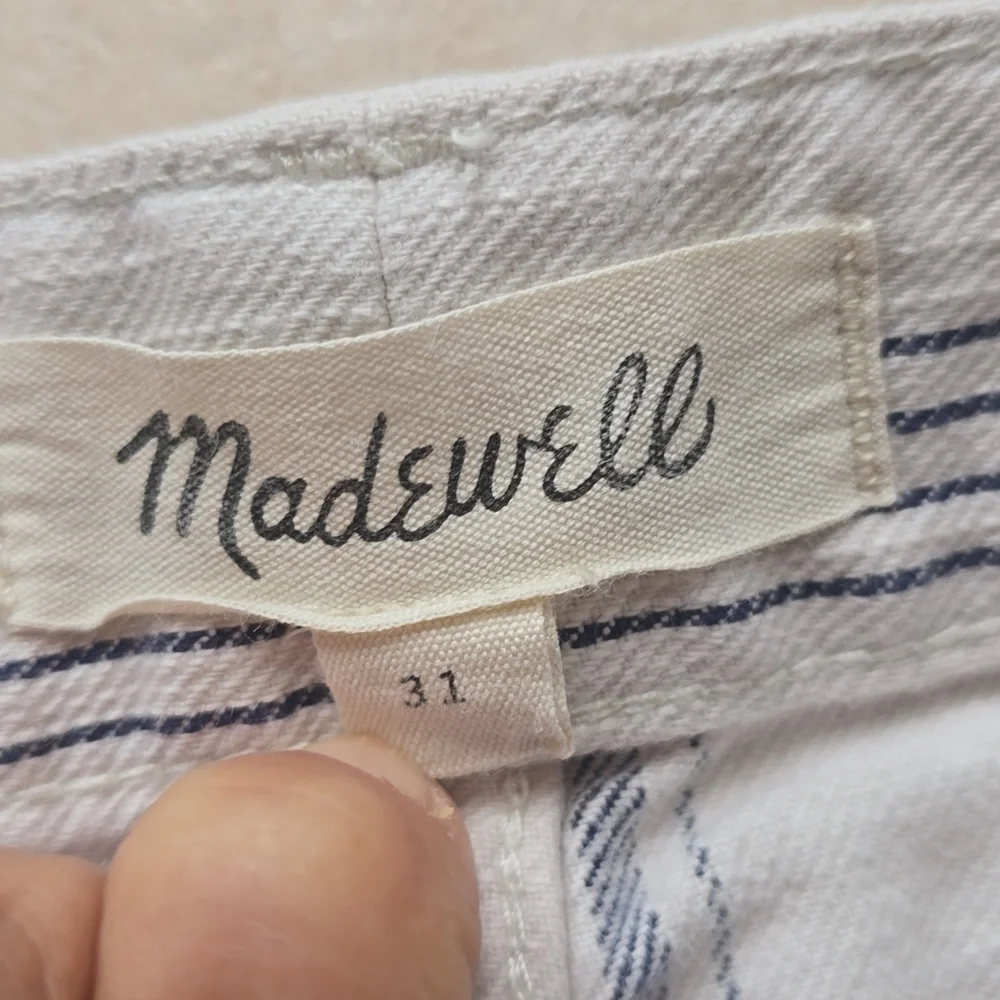 MADEWELL The Emmett Striped White  and Navy Denim Women's High Waisted Shorts 31